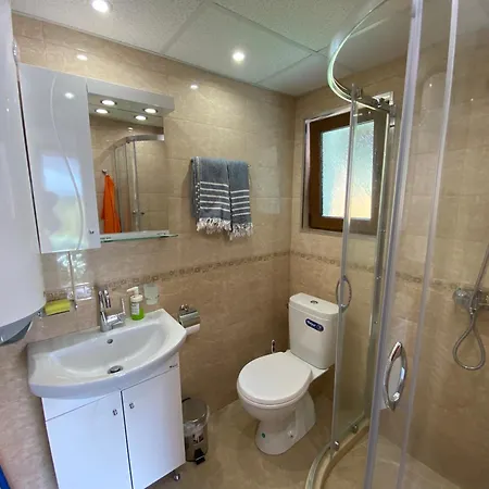 Apartman белевската къща с беседка Belevska House With Gazebo *